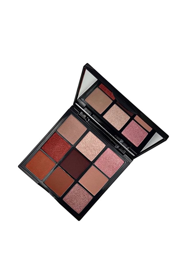La Vesa Light BB Cream+Maskara+Concealer+4'lü Gloss Set+9'lu Eyeshadow+4'lü Blusher Palet